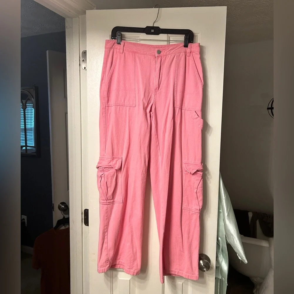 Baevely Pink Cargo Pants from Vici in Size Large - Picture 2 of 7